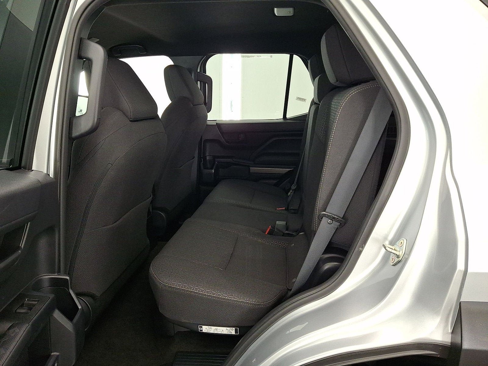 Certified 2025 Toyota 4Runner SR5 AWD/4WD image 11