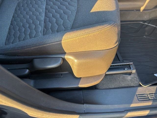 Used 2021 Chevrolet Equinox LT image 41