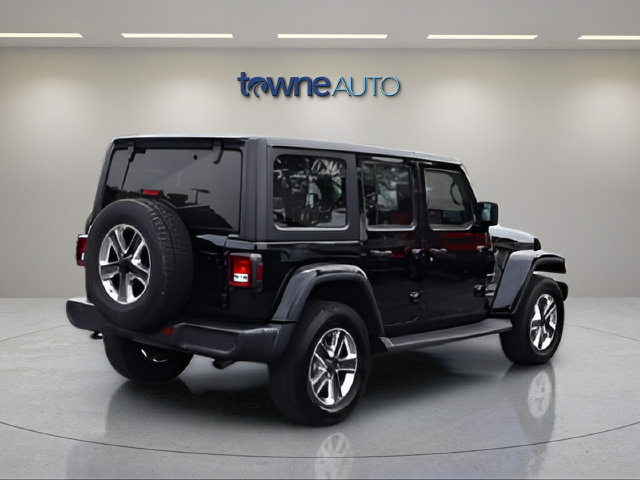 Used 2021 Jeep Wrangler Unlimited Sahara w/ Cold Weather Group AWD/4WD image 7