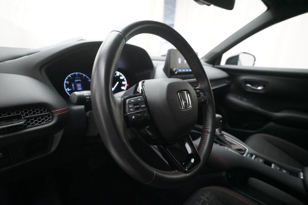 Used 2024 Honda HR-V Sport image 8