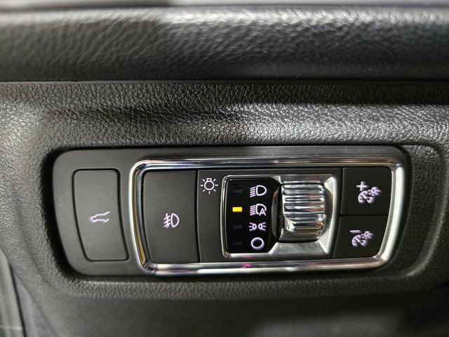 Certified 2020 Lincoln Corsair Reserve w/ Equipment Group 202A AWD/4WD image 27