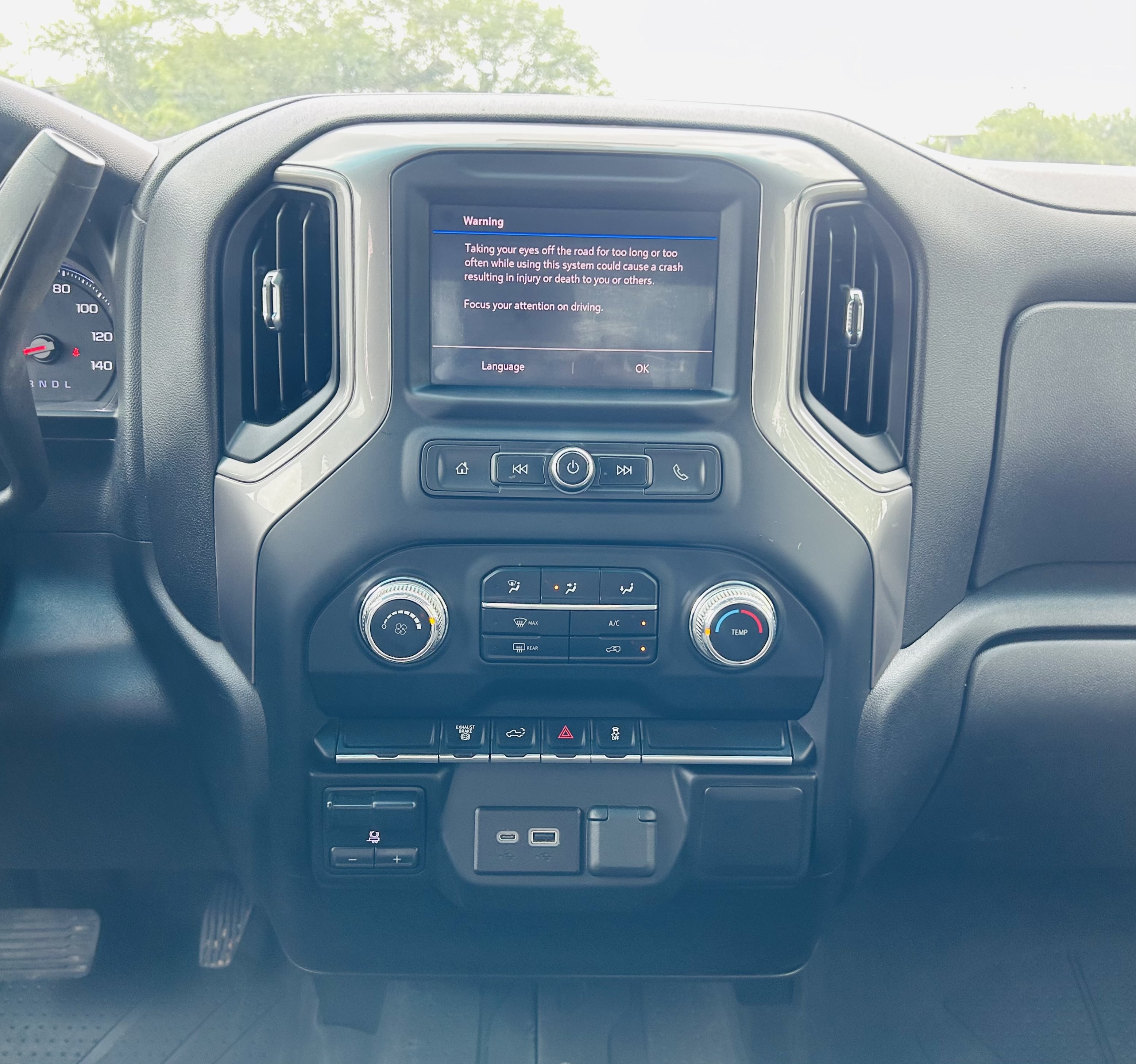 Used 2023 GMC Sierra 3500 Pro w/ Convenience Package AWD/4WD image 15