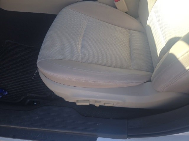 Used 2016 Subaru Outback 2.5i Premium image 8