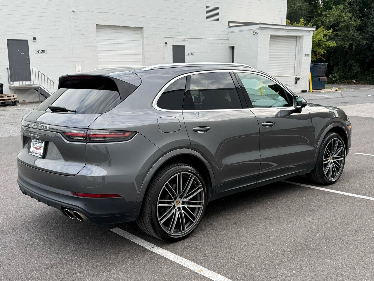 Used 2021 Porsche Cayenne S AWD/4WD image 12