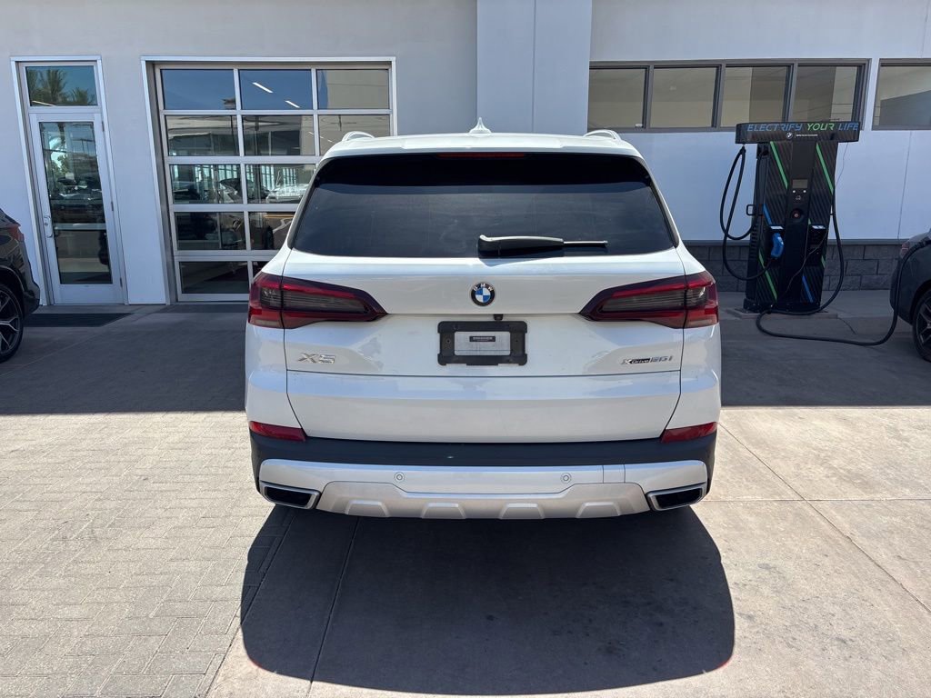 Used 2020 BMW X5 xDrive50i w/ Executive Package AWD/4WD image 5