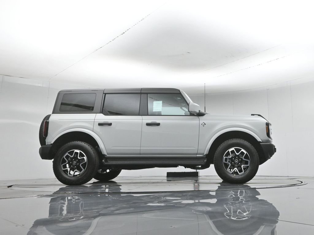 New 2026 Ford Bronco Outer Banks AWD/4WD image 47