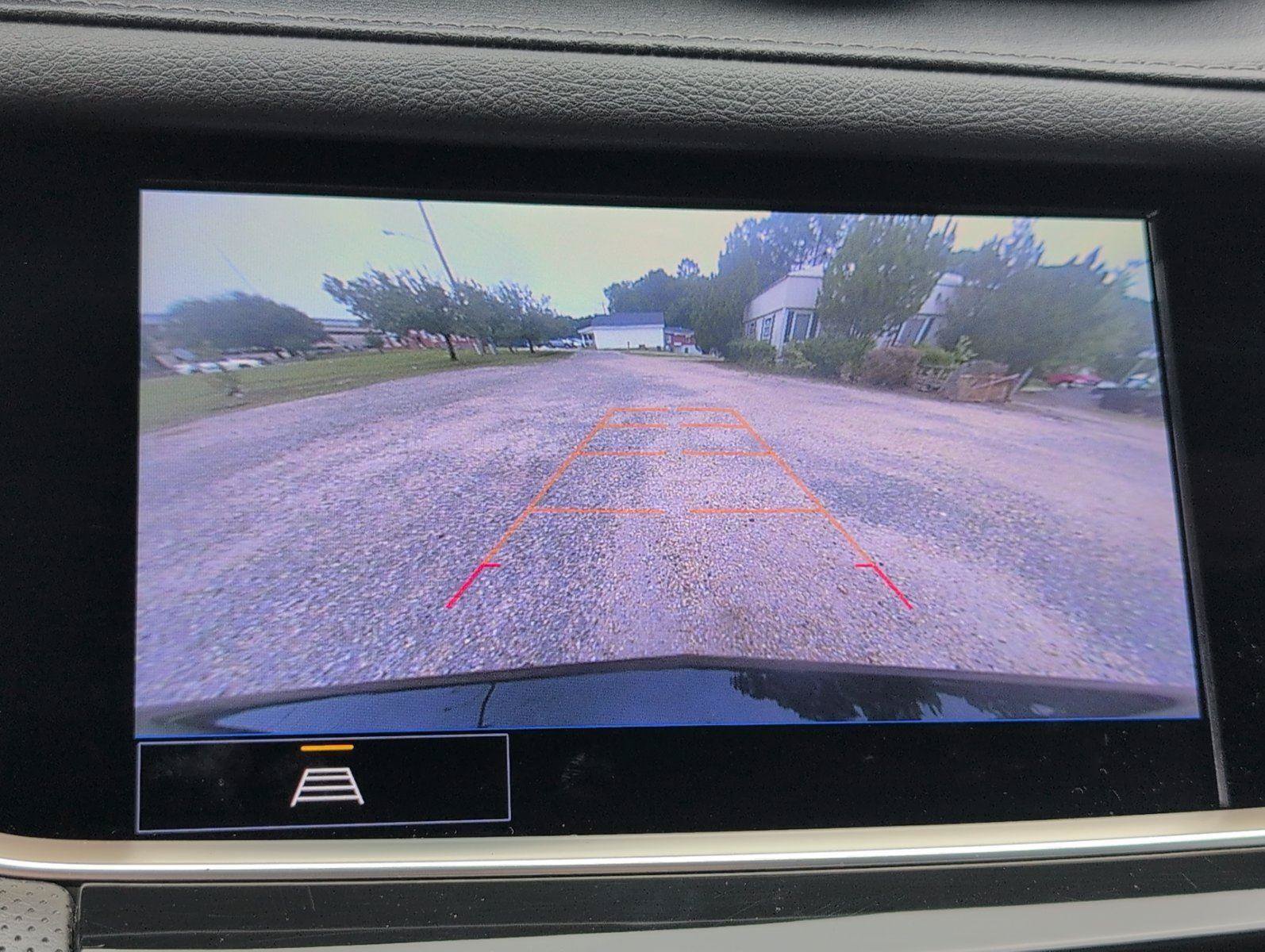 Certified 2024 Cadillac XT6 Luxury FWD image 24