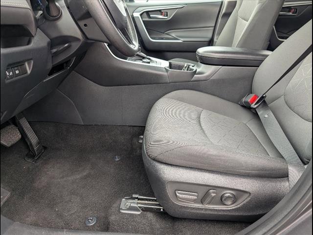 Used 2024 Toyota RAV4 XLE image 15