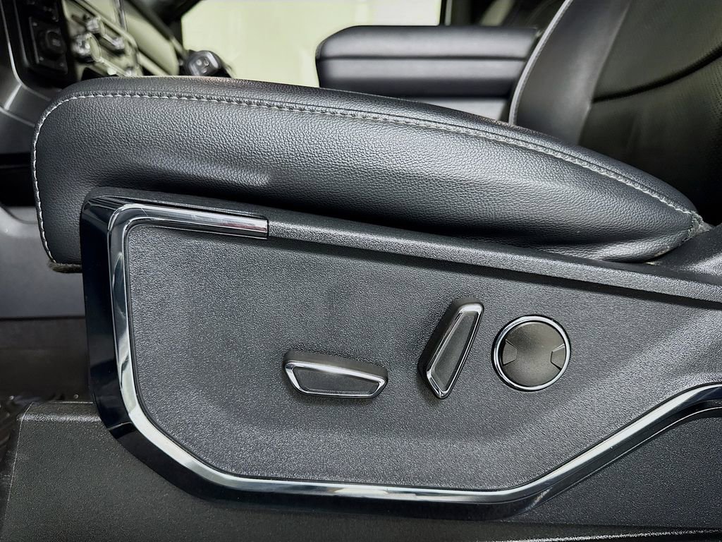 Used 2023 Ford F150 Lariat w/ Equipment Group 502A High image 17