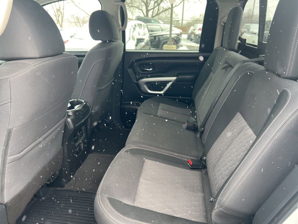 Certified 2021 Nissan Titan SV w/ SV Convenience Package image 9