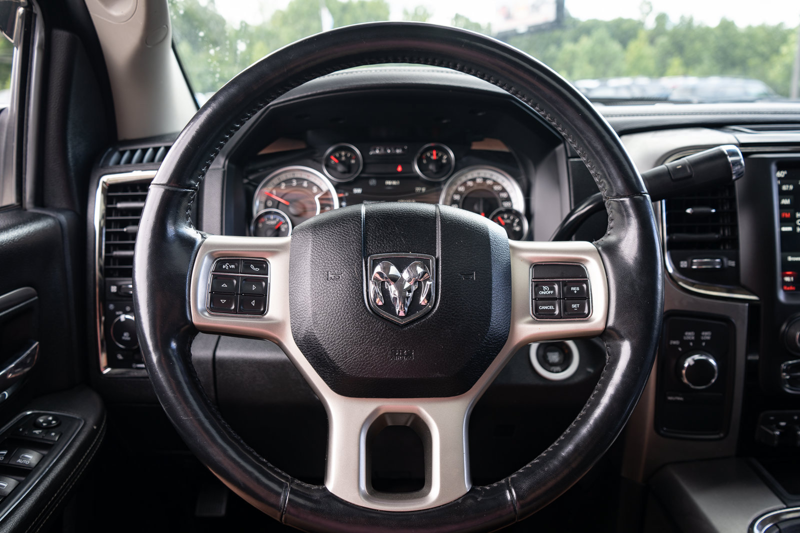 Used 2018 RAM 2500 Laramie w/ Sport Appearance Group AWD/4WD image 29