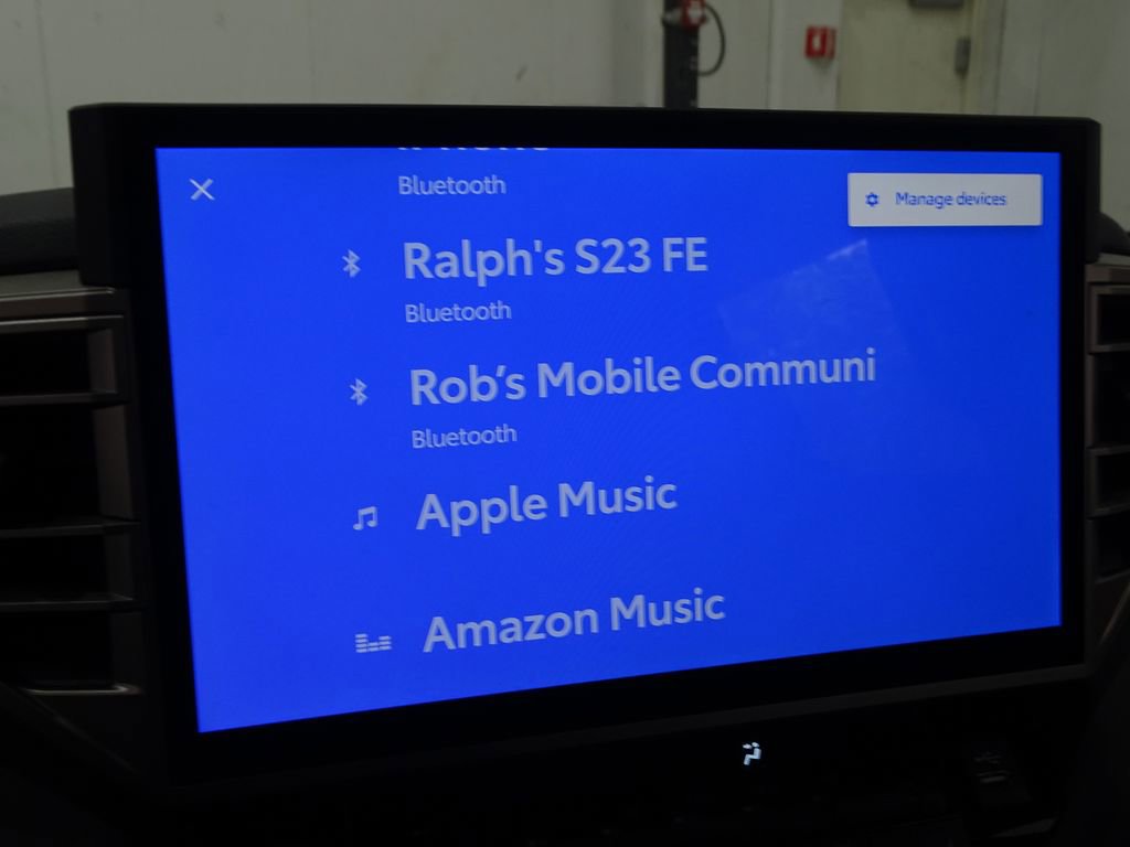 Used 2025 Toyota Tundra Limited image 34