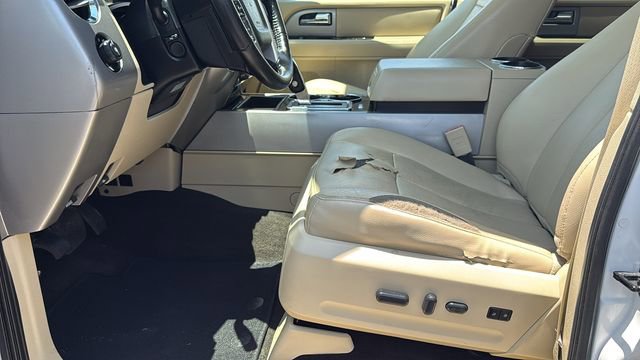 Used 2015 Ford Expedition Max Limited image 21