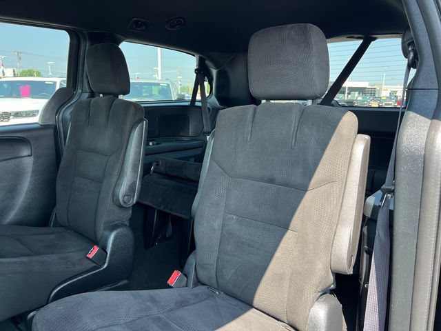 Used 2015 Dodge Grand Caravan SE w/ Quick Order Package 29E SE FWD image 24