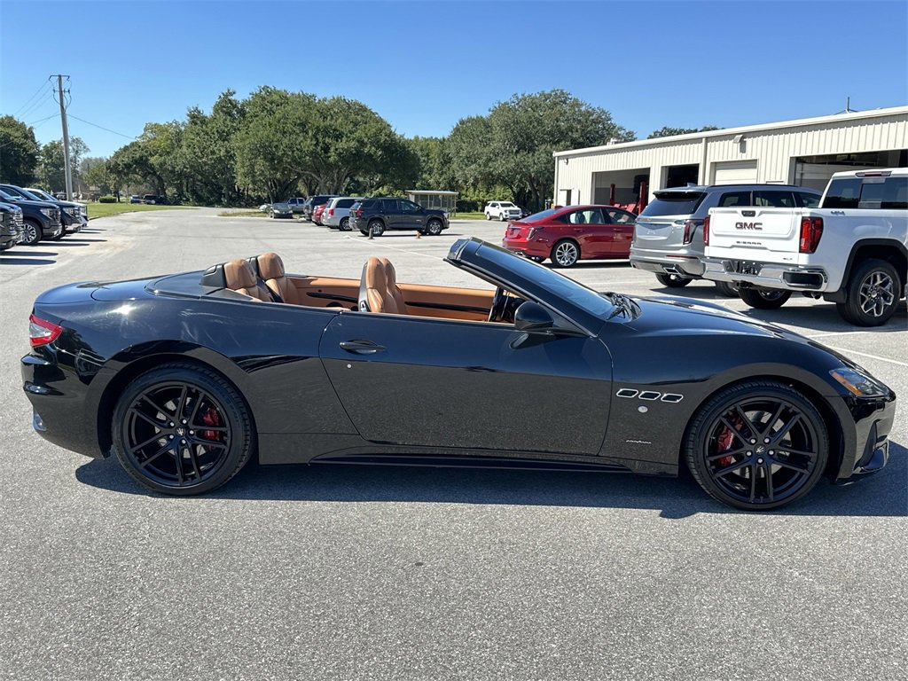 Used 2018 Maserati GranTurismo MC image 37