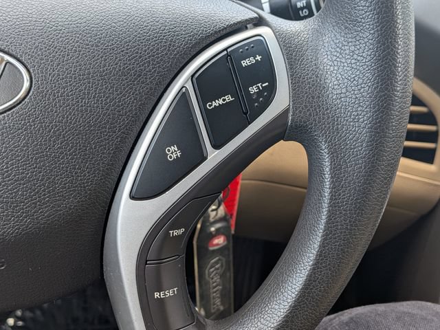 Used 2011 Hyundai Elantra GLS w/ Preferred Equipment Pkg 3 FWD image 23