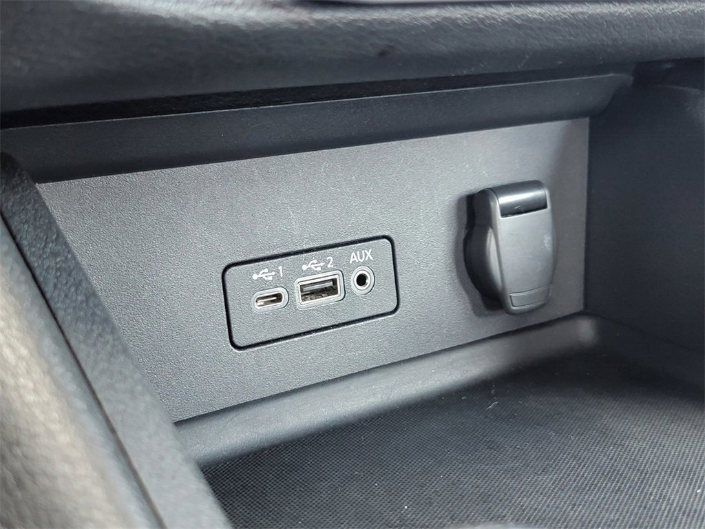 Used 2021 Nissan Sentra SV image 28