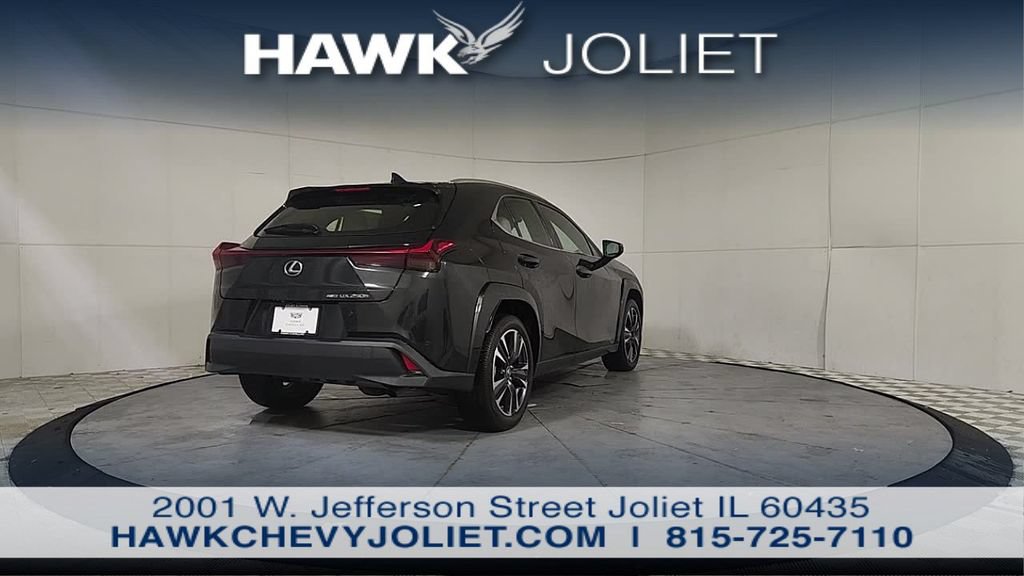Used 2024 Lexus UX 250h AWD w/ Premium Package image 7