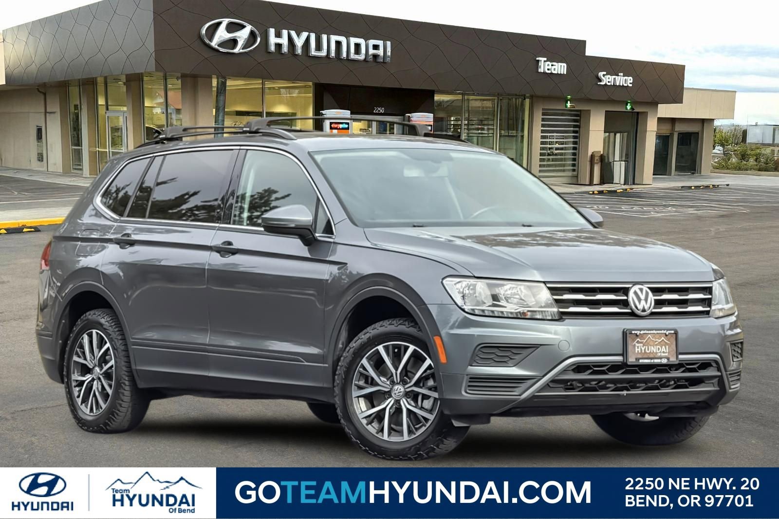 Used 2019 Volkswagen Tiguan SE w/ Panoramic Sunroof Package