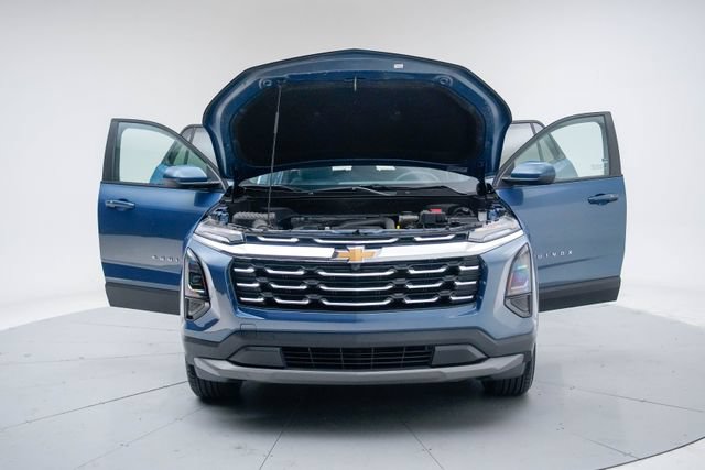 Used 2026 Chevrolet Equinox LT AWD/4WD image 17