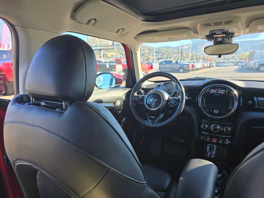 Used 2020 MINI Cooper S w/ Storage Package FWD image 11