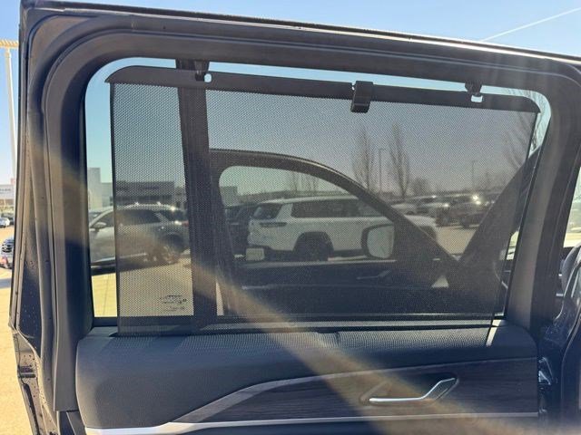 Certified 2024 Jeep Grand Cherokee Limited w/ Luxury Tech Group II image 29