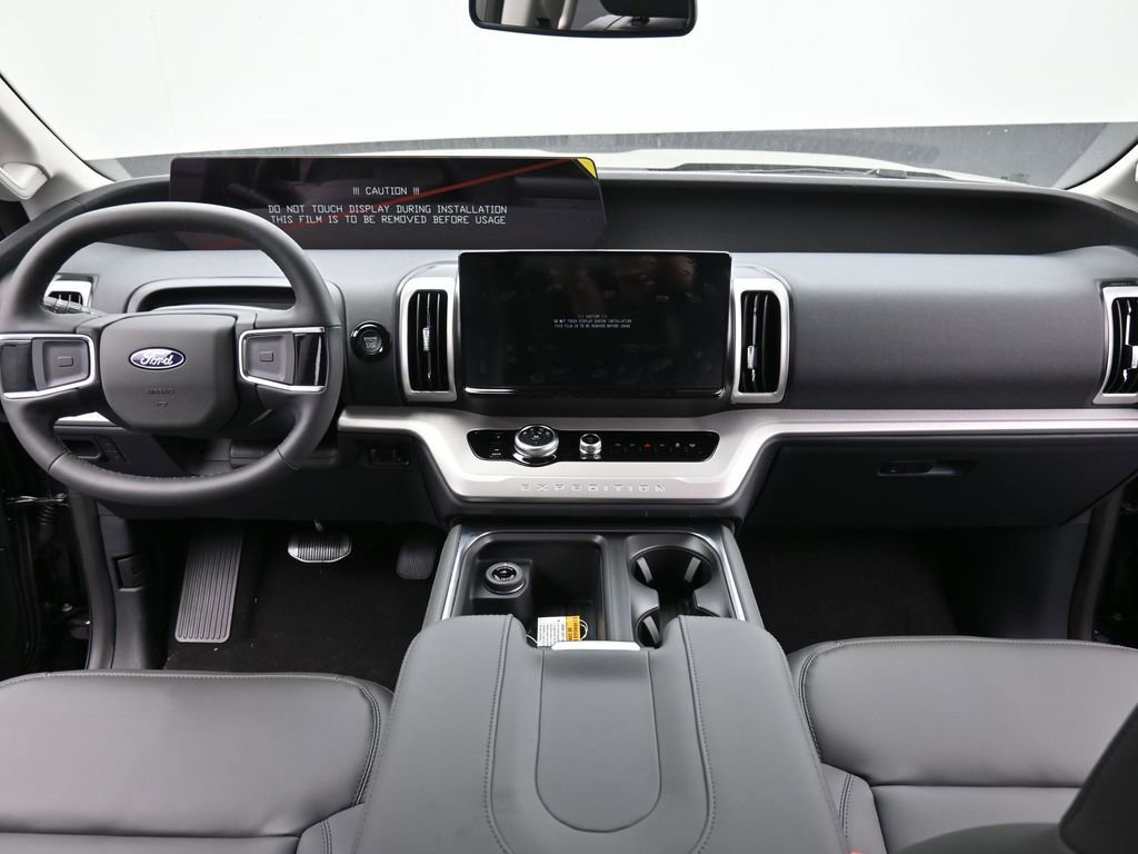 New 2026 Ford Expedition Active image 14
