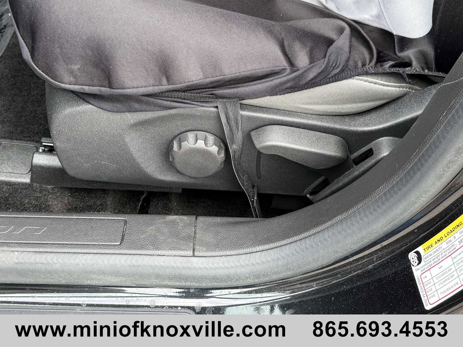 Used 2015 Ford Fusion S image 11