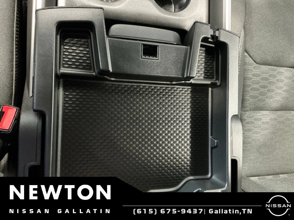 Used 2025 RAM 1500 Big Horn AWD/4WD image 47