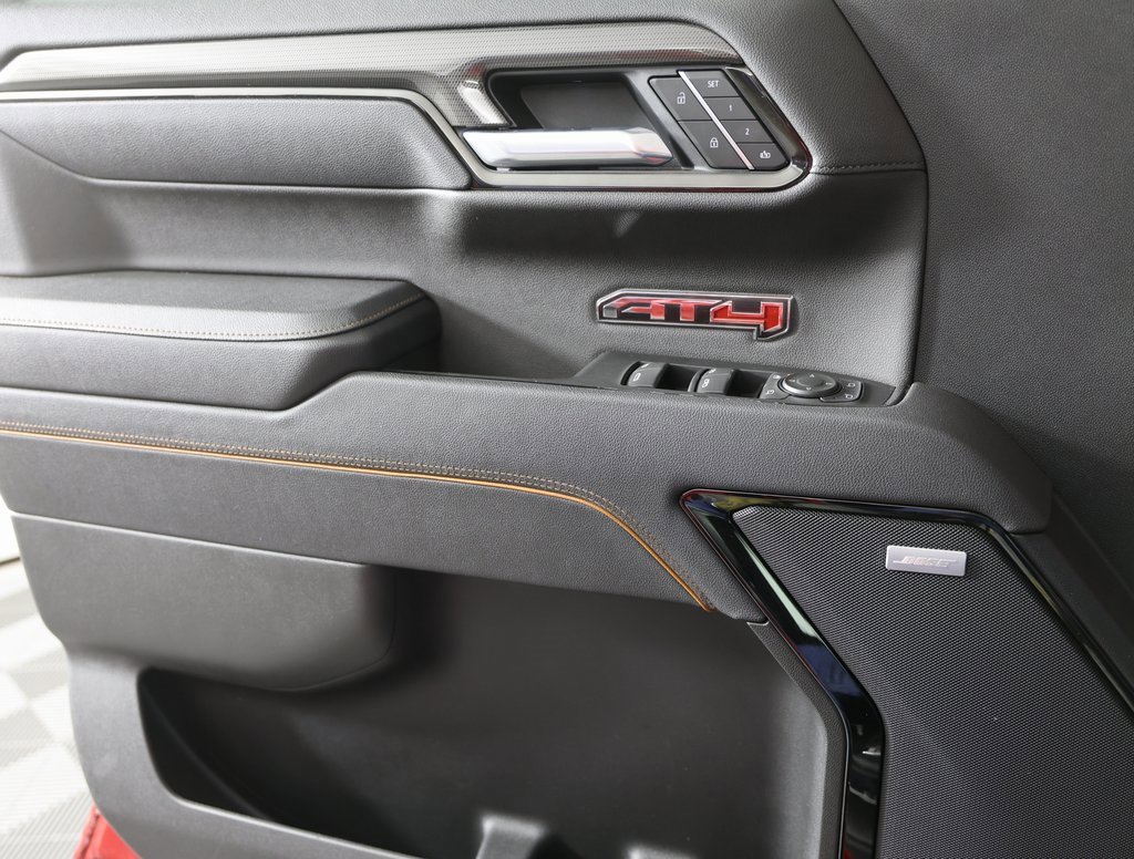 Used 2025 GMC Sierra 1500 AT4 w/ AT4 Premium Package image 28