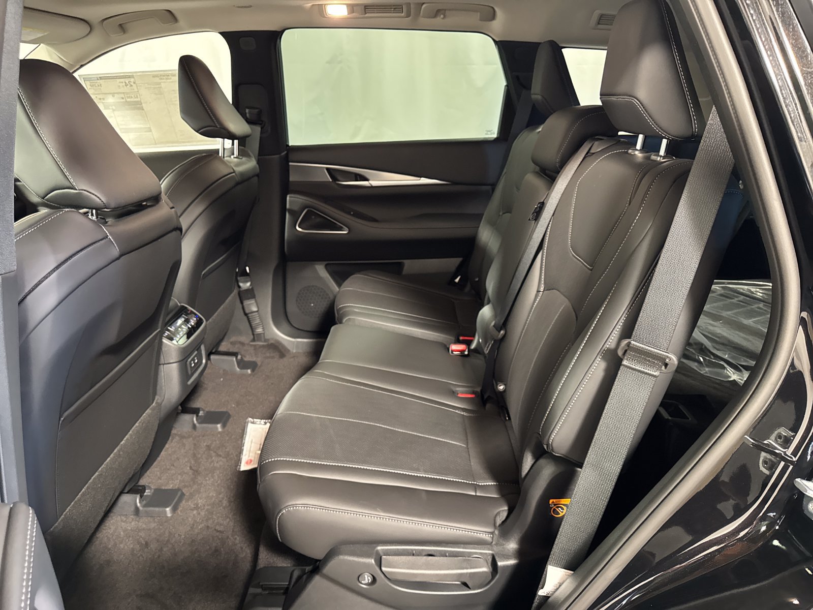 New 2027 INFINITI QX60 Luxe w/ Cargo Package AWD/4WD image 5