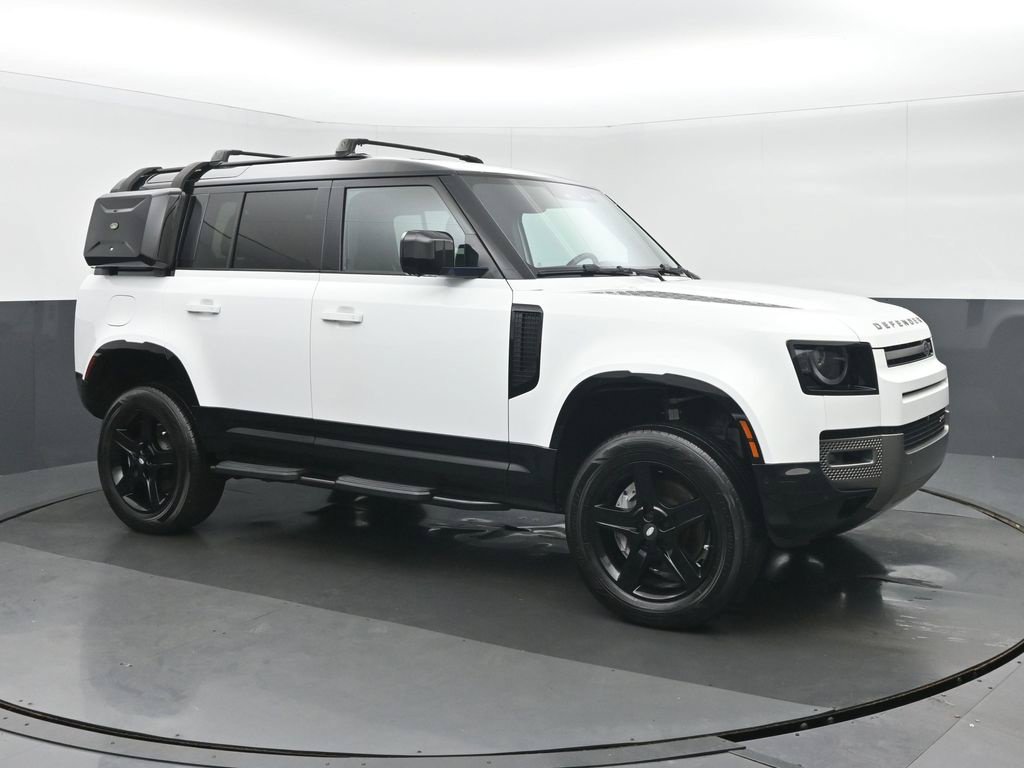 Used 2023 Land Rover Defender 110 X-Dynamic SE AWD/4WD image 2