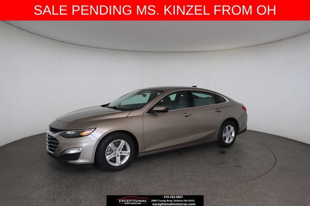 Used 2022 Chevrolet Malibu LS w/ Driver Confidence Package II FWD image 3