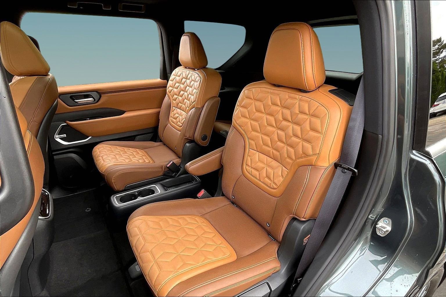 Used 2026 Nissan Armada Platinum Reserve w/ Accent Package AWD/4WD image 21