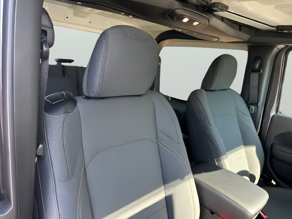 New 2026 Jeep Wrangler Sport AWD/4WD image 35