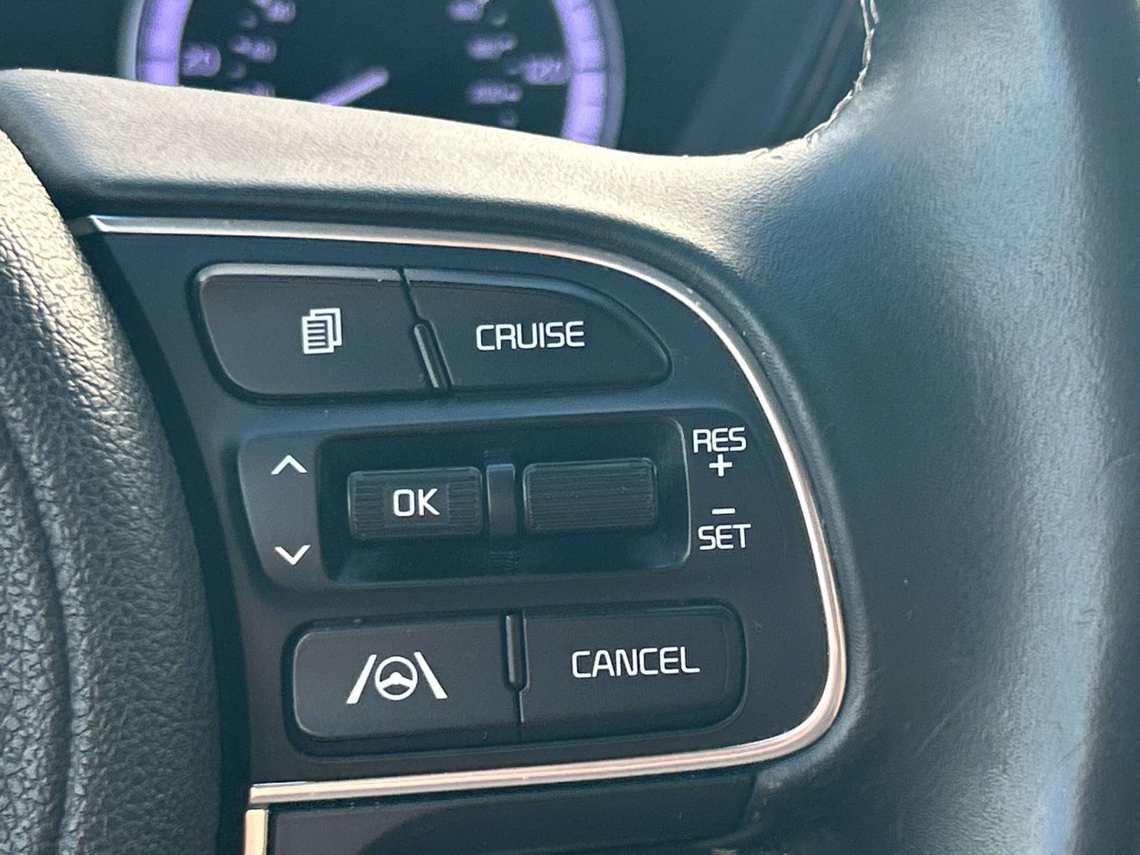 Used 2022 Kia Niro LXS FWD image 29