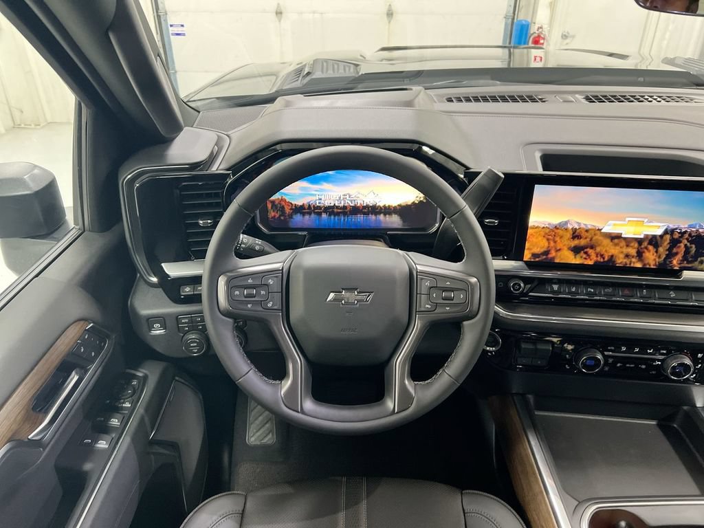 New 2026 Chevrolet Silverado 2500 High Country w/ High Country Premium Package AWD/4WD image 11