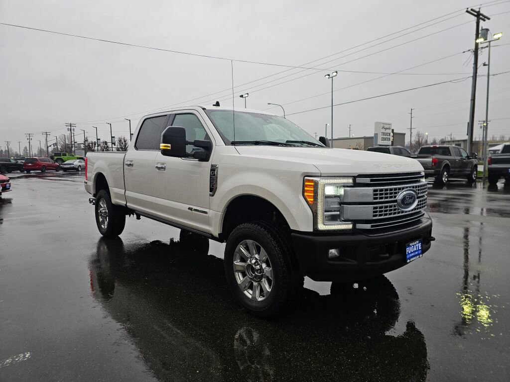Used 2019 Ford F350 Platinum w/ FX4 Off-Road Package image 4