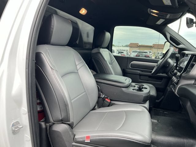 Used 2022 RAM 4500 Tradesman RWD image 24