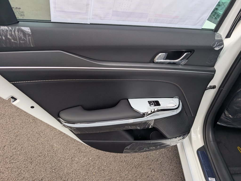 New 2026 Kia K5 GT-Line AWD/4WD image 10