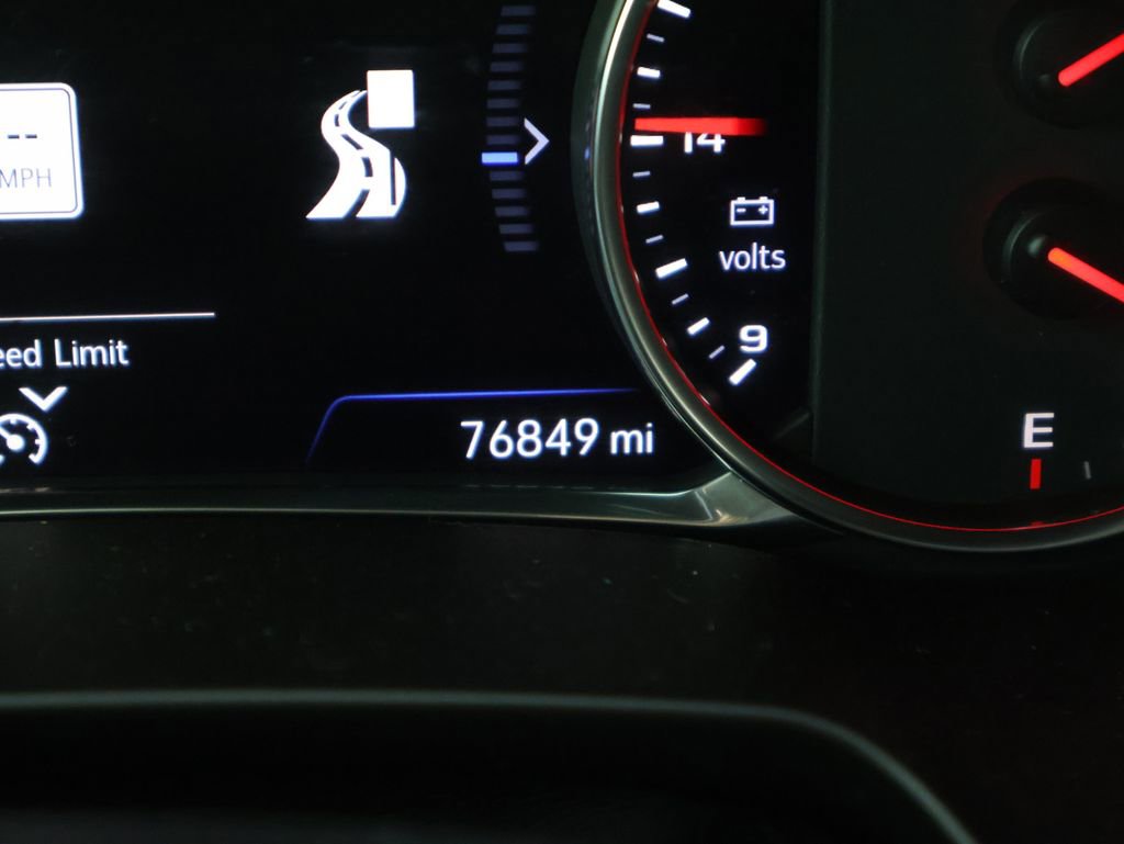 Used 2021 Chevrolet Blazer RS w/ Enhanced Convenience Package image 35