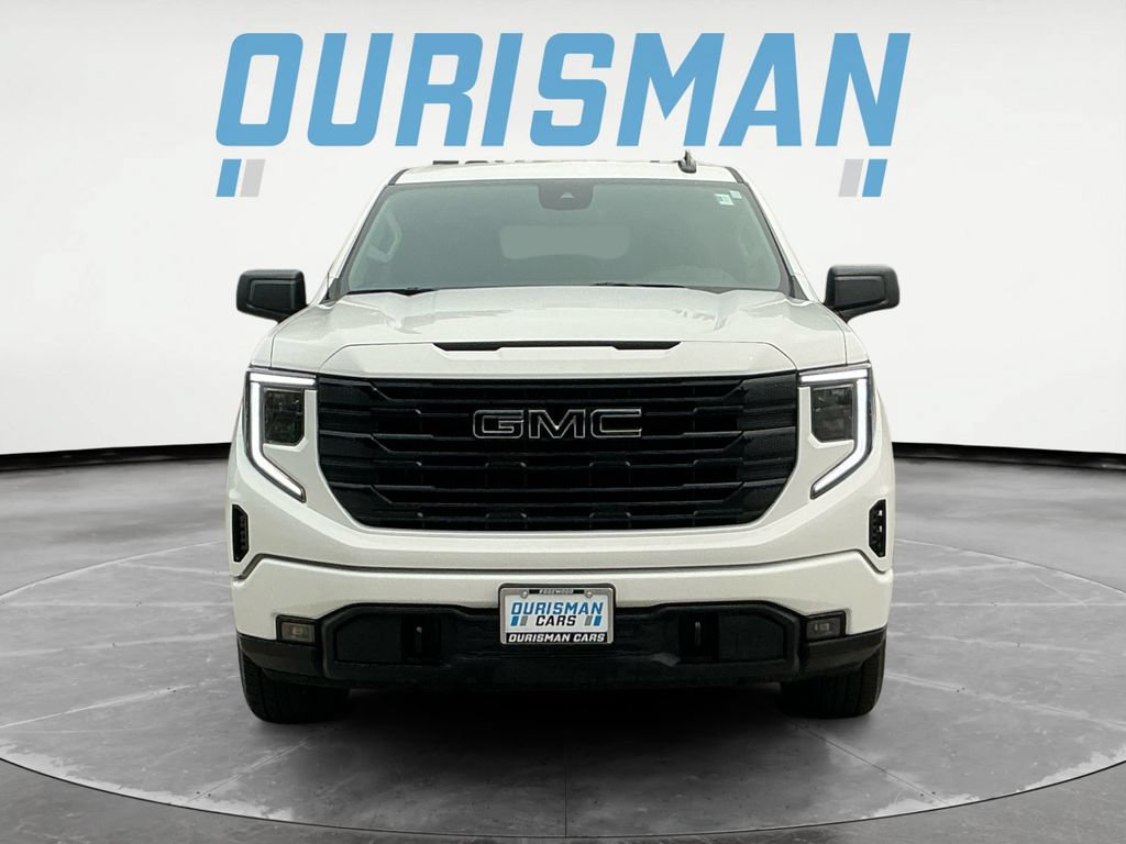 Used 2024 GMC Sierra 1500 Elevation AWD/4WD image 2