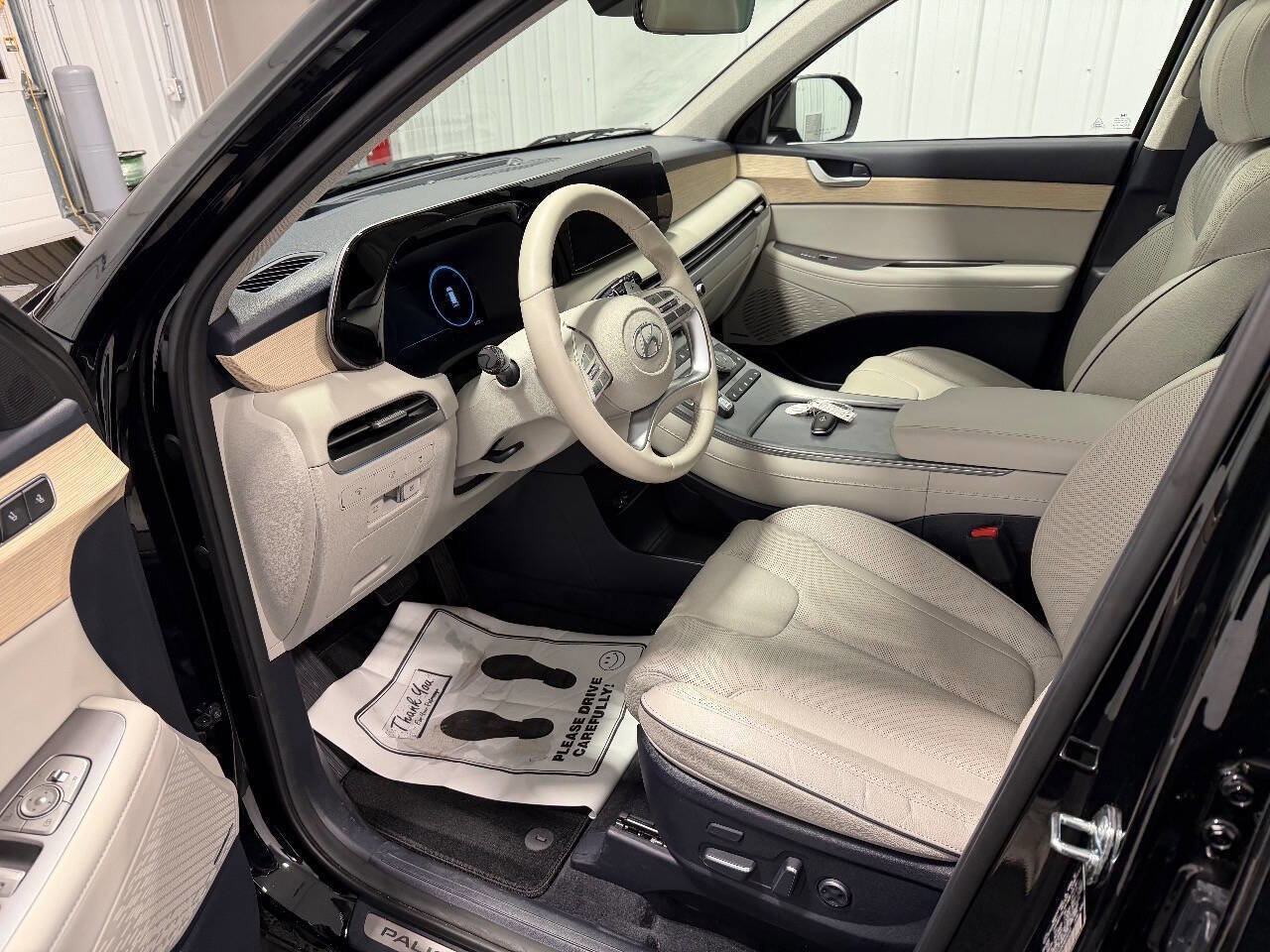 Used 2025 Hyundai Palisade Limited image 5