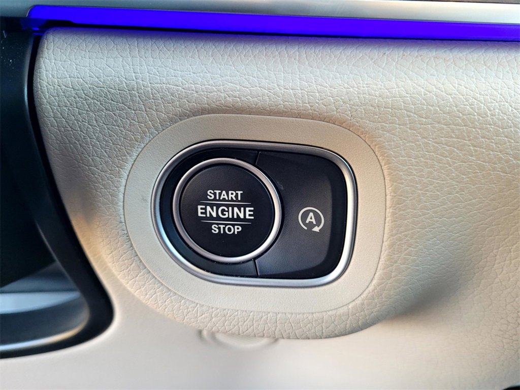 Used 2022 Mercedes-Benz GLE 350 4MATIC image 23