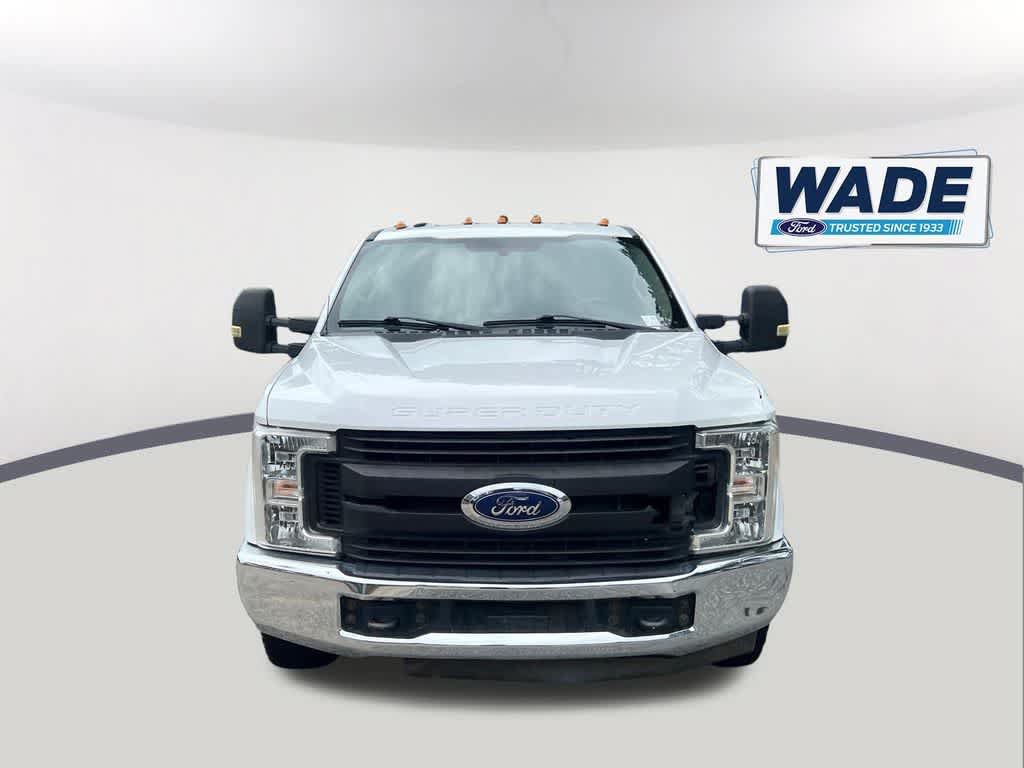 Used 2019 Ford F350 XL w/ XL Value Package RWD image 2