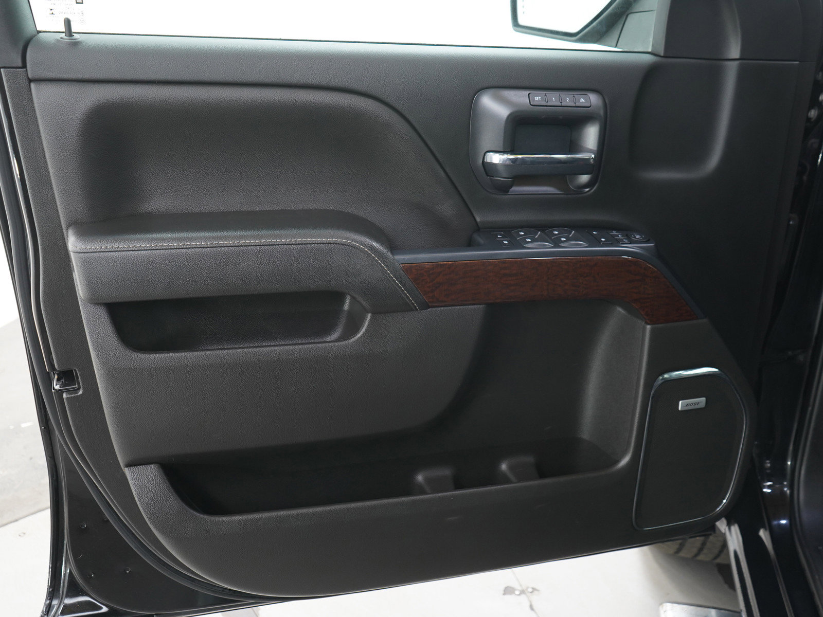 Used 2018 GMC Sierra 1500 SLT w/ SLT Premium Package AWD/4WD image 21