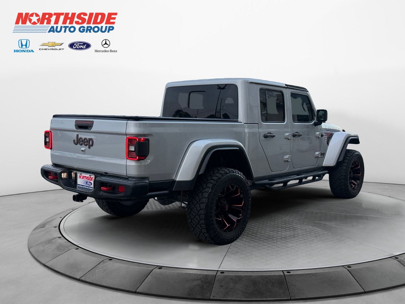 Used 2022 Jeep Gladiator Rubicon w/ LED Lighting Group AWD/4WD image 7