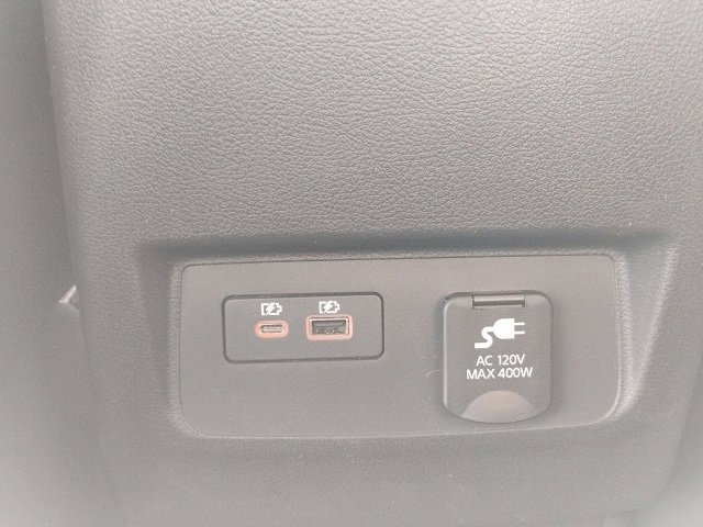 Used 2025 Nissan Frontier PRO-4X w/ Pro Premium Package image 10