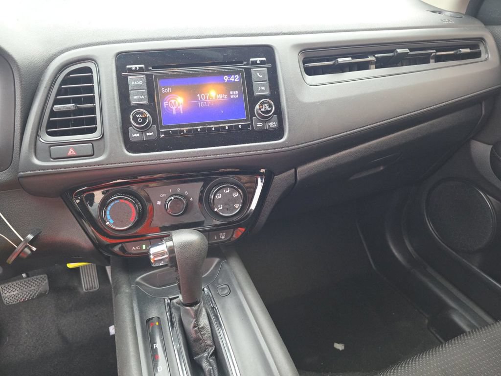 Used 2019 Honda HR-V LX image 11