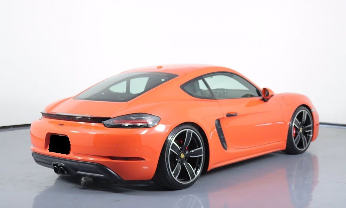 Used 2019 Porsche 718 Cayman S RWD image 8
